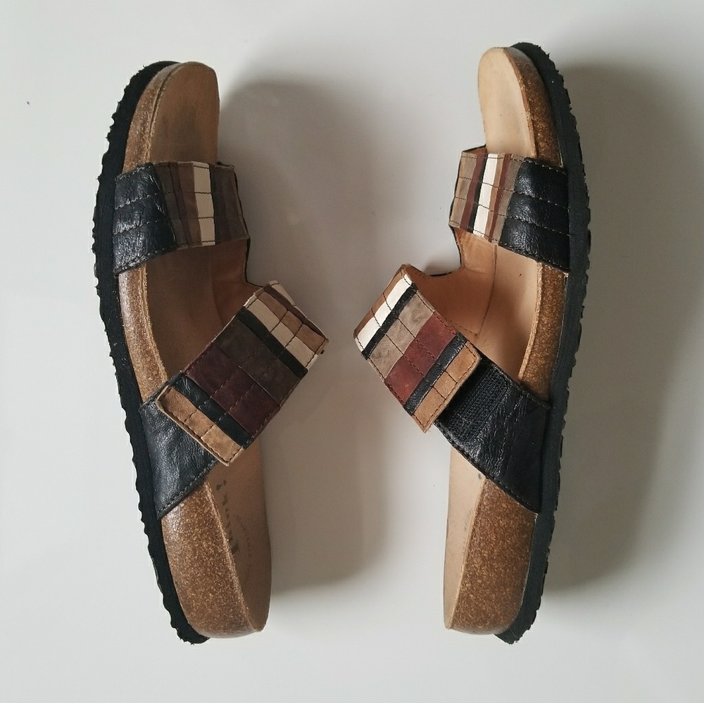 Think! Sandals - Picture 6 of 8